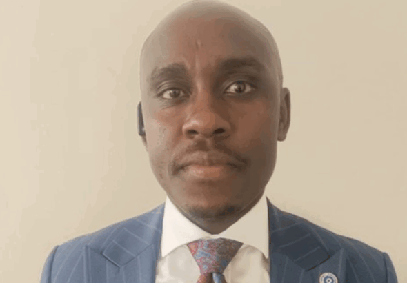 Businessman Abbas Badru Omuyoma at Milimani Law Courts over Sh8.1 million gold fraud case